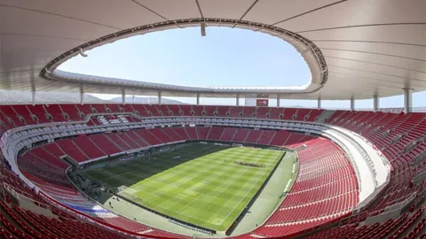 林诗栋逆转安宰贤，3-2闯入WTT重庆赛八强